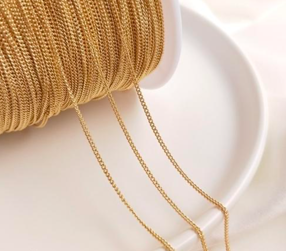 Violet 14k Gold Chain