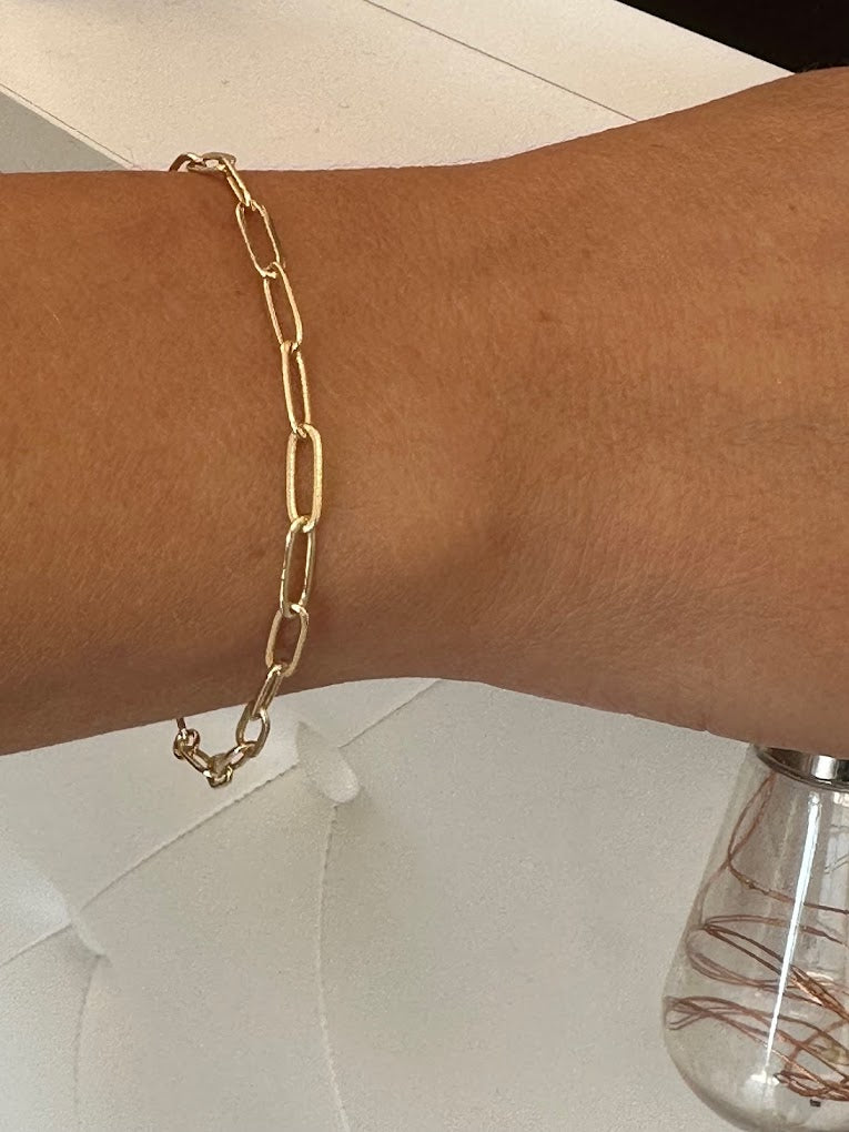 How to rock permanent jewelry for any occasion! LYNKD Tulsa, Oklahoma